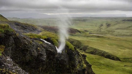 Водопад что текут вверх